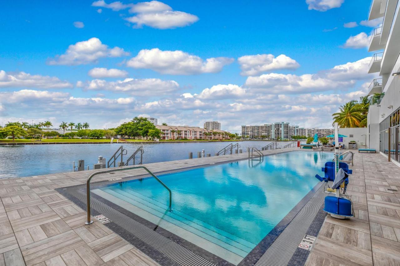 Hyde Beach House Resort - Million Apartment 2Bd 2Ba, Direct Ocean View, 1 Min From Beach, 6 Guests Hollywood Bagian luar foto